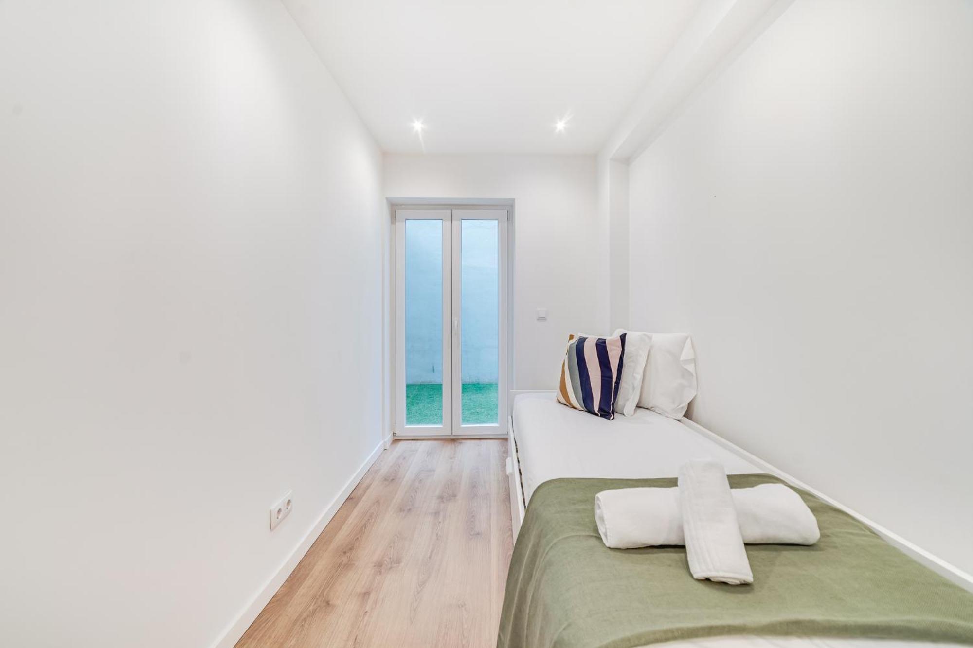 Campolide Charm Apartments II Lisbon Exterior photo